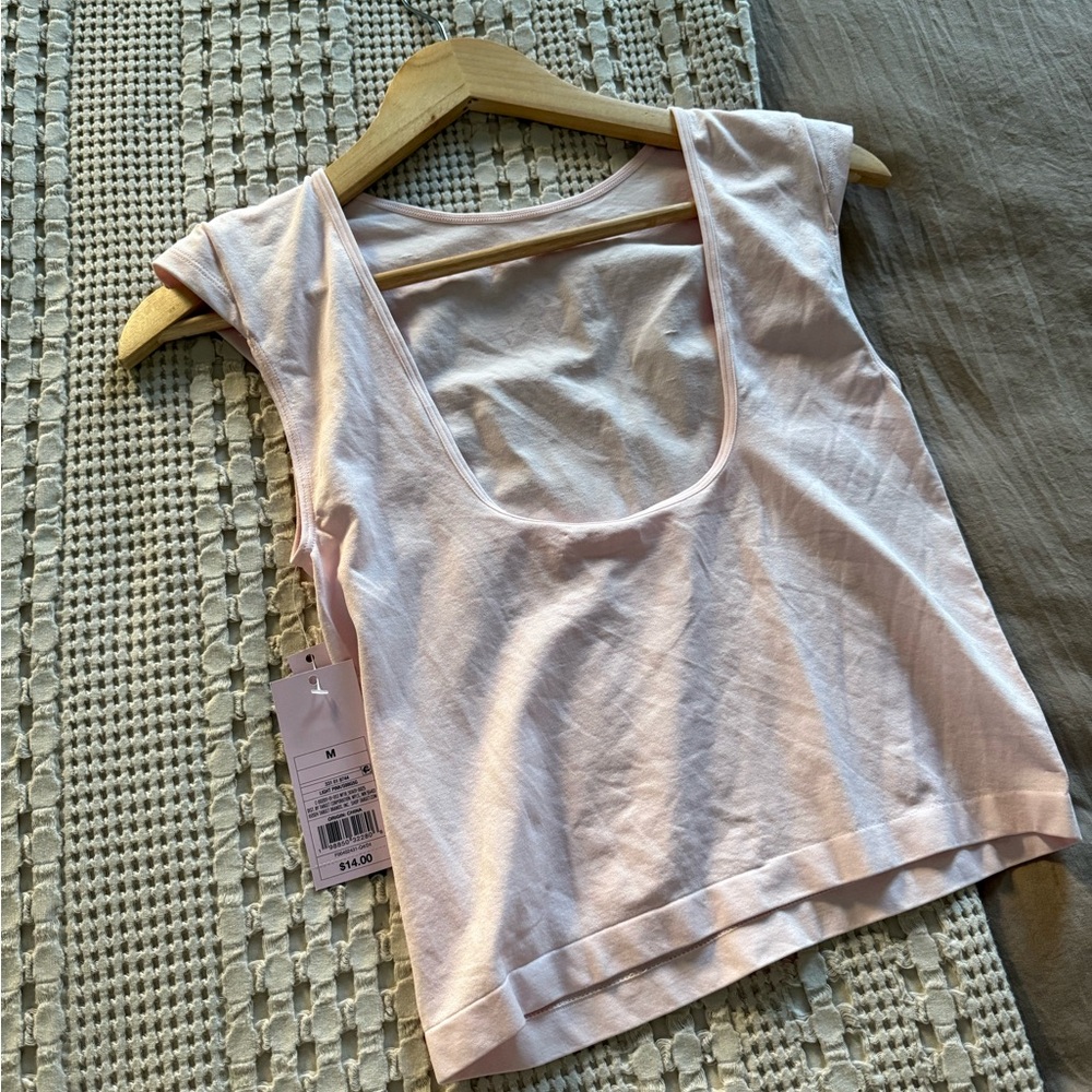 NEW Wild‎ Fable Light Pink Seemless Crop Top Size M - Picture 6 of 6